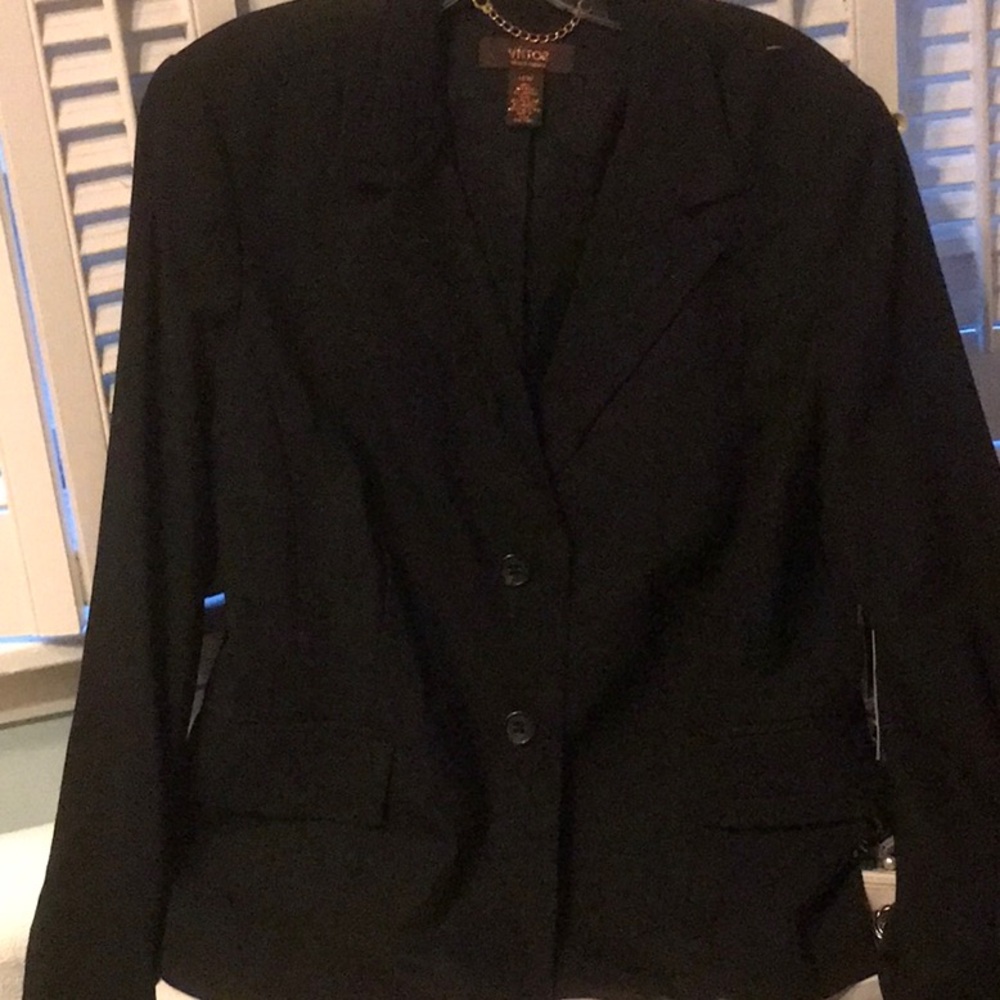 New black Blazer Victor size 14 W